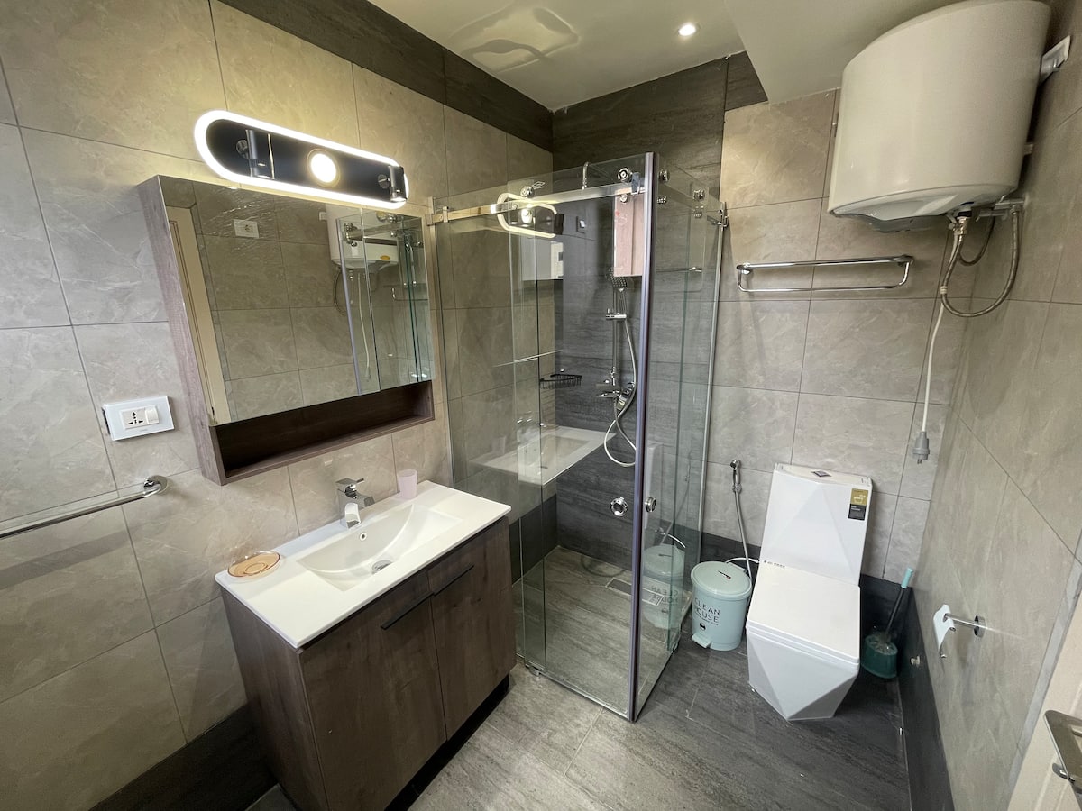 a5170c04-e6da-4eda-8165-b9c87f7f4ba6